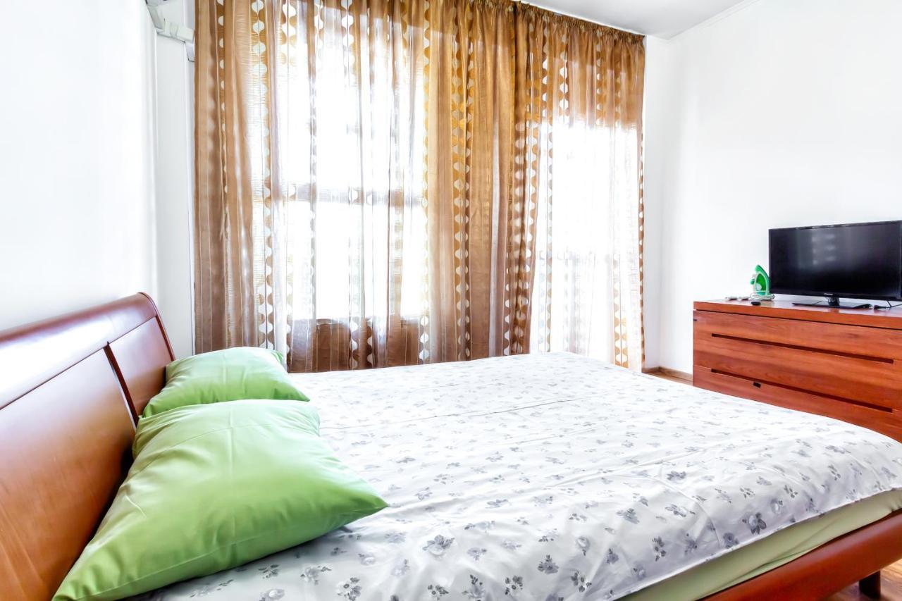 423 Lighthouse Apartments - Traveler'S Choice Almaty Exterior photo